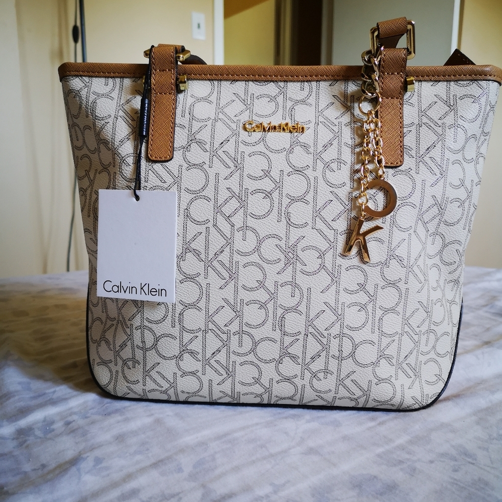 NWT Calvin klein Monogram bag